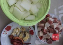红烧猪肉炖冬瓜的做法图解1