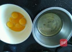 电饭煲抹茶蛋糕的做法图解1