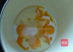 电饭煲抹茶蛋糕的做法图解2