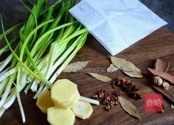 冰糖肘子的做法图解5