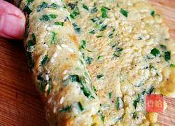 虾皮韭菜卷饼的做法图解12