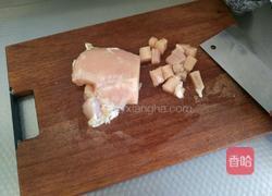 香其酱炖鸡胸肉鹌鹑蛋的做法图解2