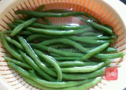 肉末无丝豆的做法图解1