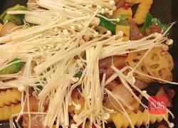 辣烤鲶鱼配凉面的做法图解11