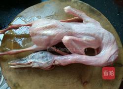 茶油炖本地鸭的做法图解1