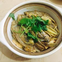 豆腐黄鱼煲的做法[图]