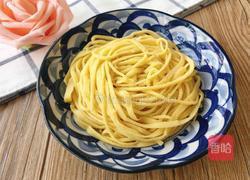 手擀面的做法图解12