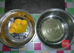 电饭煲蛋糕的做法图解1