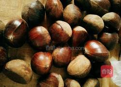 水煮板栗的做法图解2