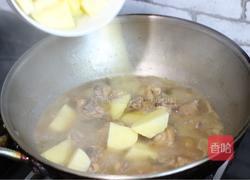 土豆烧鸡腿的做法图解7