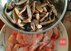 海鲜粥（螃蟹龙虾）的做法图解1