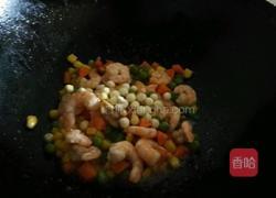 蔬果香虾仁的做法图解6