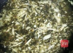 酸菜煮笋的做法图解5