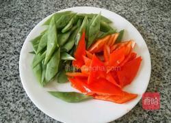 芸豆炒木耳的做法图解2