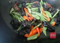芸豆炒木耳的做法图解9