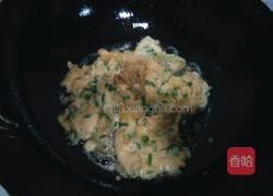 白菜蛋炒饭的做法图解3