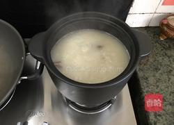 烧猪骨淡菜芥菜粥的做法图解7