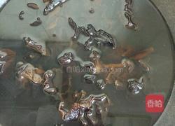 凉拌三色爽口西兰花的做法图解3