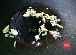 香菇炒西兰花的做法图解8