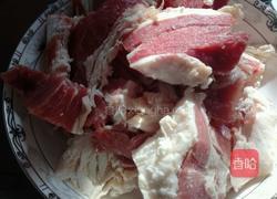 水煮羊肉的做法图解1