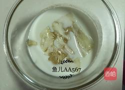 红心火龙果慕斯蛋糕的做法图解2