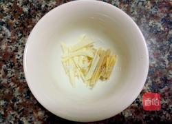 清炒绿豆芽的做法图解3