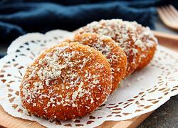 椰蓉南瓜豆沙饼