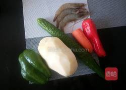 五彩土豆泥的做法图解1