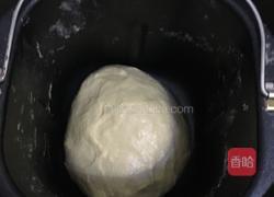 椰蓉面包的做法图解3
