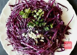 炝拌紫甘蓝的做法图解5