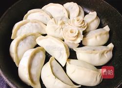 青菜猪肉煎饺的做法图解11