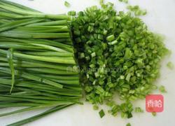 猪肉韭菜馅饺子的做法图解3