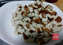 麻辣三丁的做法图解1