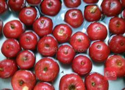 山楂糖球的做法图解1