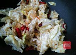 辣椒炝白菜的做法图解8
