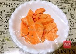 果仁红薯球的做法图解1