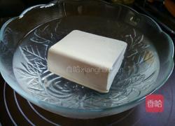 糖醋豆腐的做法图解1