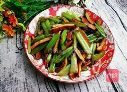 芹菜炒香干的做法图解11
