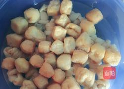 五花肉烧油豆腐的做法图解3