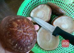 香菇蒸鹌鹑蛋的做法图解3