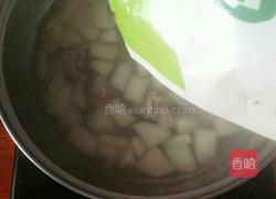 贡梨排骨汤的做法图解8