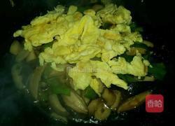香菇尖椒炒鸡蛋的做法图解10