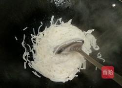 芥兰炒粿条的做法图解3
