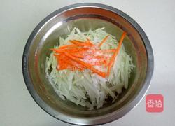 酸辣萝卜丝的做法图解2