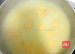 玉米渣红薯粥的做法图解5