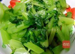 凉拌芹菜的做法图解3