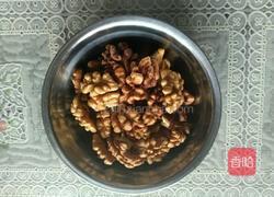 秋枣桃仁鸡的做法图解2