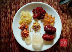 金耳胶原滋补羹的做法图解1