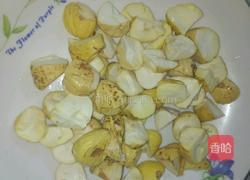 玉米板栗腰骨汤的做法图解4