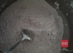 巧克力核桃仁发糕的做法图解2